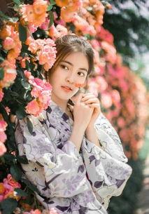 和服女孩吃瓜套装,时尚与清凉的完美融合