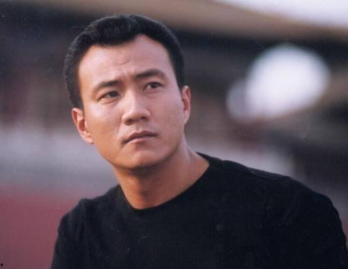 胡军明星同学,砥砺前行，共筑辉煌