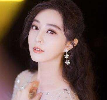 光明星护肤视频,揭秘明星肌肤的秘密武器