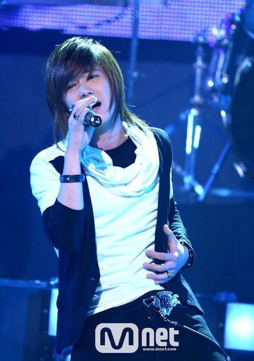 敏韩国男明星,揭秘韩国男明星的时尚风采